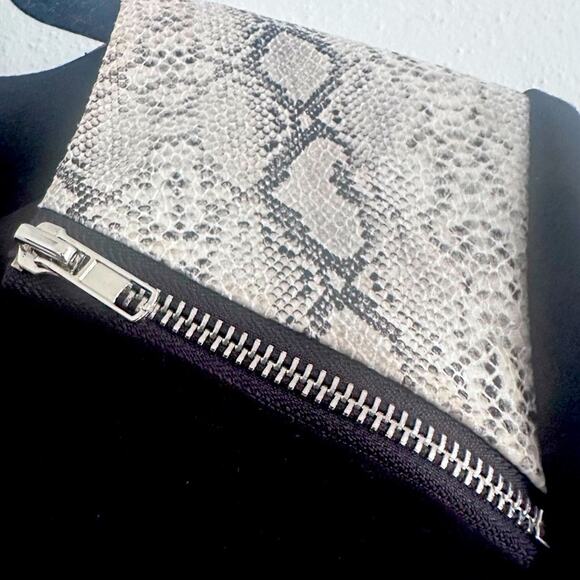 KoKo & Palenki unique snake print cropped jacket Sz M - Picture 5 of 8